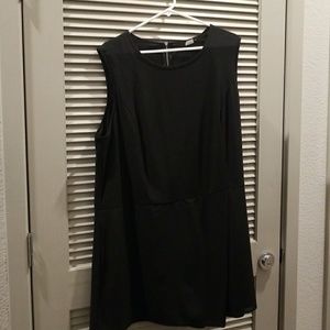 Black ING Romper.. shorts.. dressy, 100% polyester